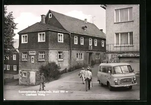 AK Meura /Thür., Gasthaus Wittig mit Besuchern und Auto