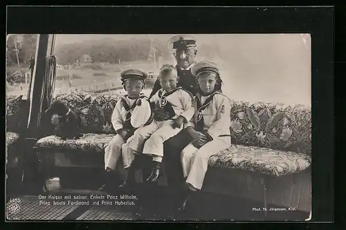 AK Kaiser Wilhelm II. mit Prinzen Wilhelm, Louis Ferdinand u. Hubertus