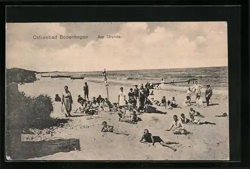 AK Bodenhagen, Badegäste am Strand