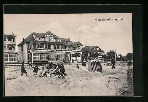 AK Niendorf, Strandpartie mit Kindern