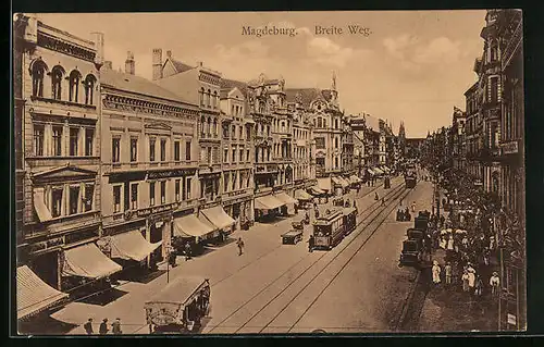AK Magdeburg, Breite Weg mit Strassenbahnen