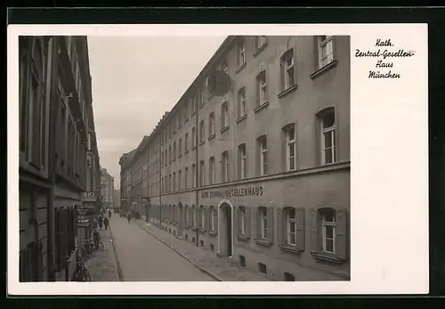 AK München, Kath. Zentral-Gesellen-Haus, Schommerstrasse (Adolf-Kolping-Strasse)