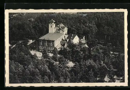 AK Hamburg-Hausbruch, Ferienheim und Jugendherberge Heideburg aus der Vogelschau