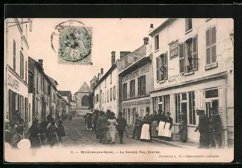 AK Mézières-sur-Seine, La Grande Rue