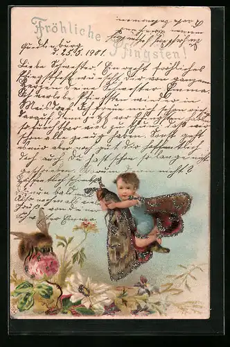 Künstler-AK Kleines Kind reitet auf einem Schmetterling, Biene an Blüte, Blumen - Pfingstgruss