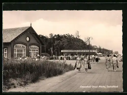 AK Graal-Müritz, Strandpromenade mit Milchbar Seestern