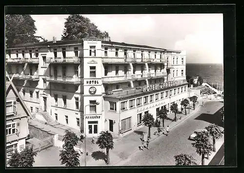 AK Sellin /Rügen, Hotel Frieden mit Seeblick