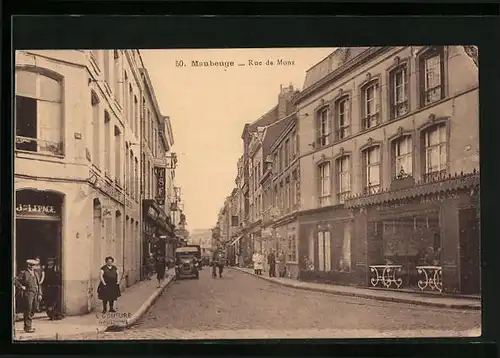 AK Maubeuge, Rue de Mons, Strassenpartie