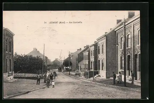 AK Jeumont, Rue Gambetta, Strassenpartie