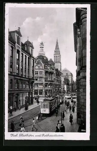 AK Kiel, Fleethörn und Rathausturm, Strassenbahnen