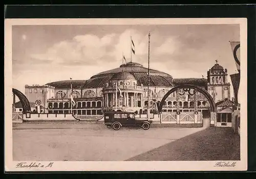 AK Frankfurt a. Main, Festhalle mit Vorplatz
