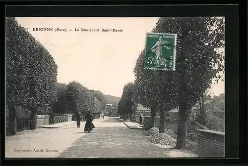 AK Brionne, Le Boulevard Saint-Denis