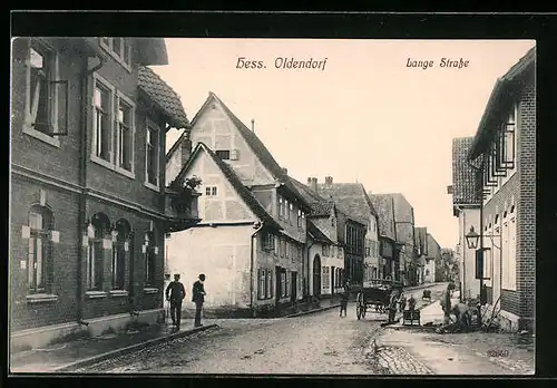 AK Hess. Oldendorf, Lange Strasse mit Kutschen