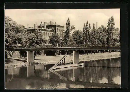 AK Weissenfels (Saale), Brücke der DSF und Blick zum Bahnhof