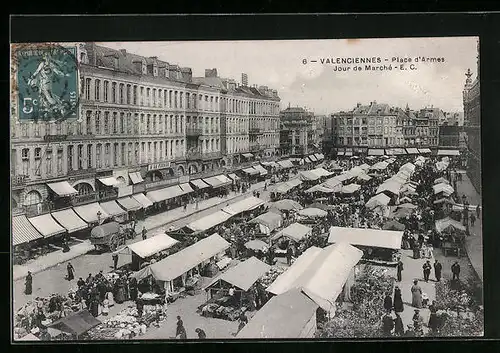 AK Valenciennes, Place d'Armes, Jour de Marché