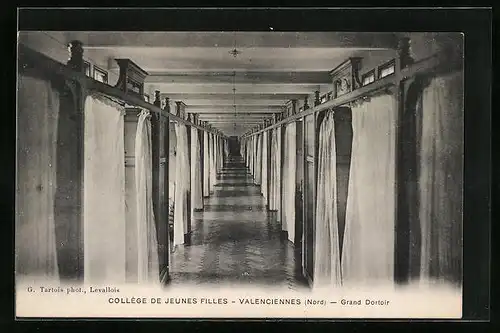 AK Valenciennes, Collège de Jeunes Filles, Grand Dortoir