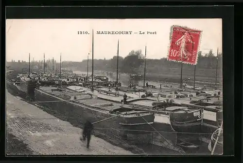 AK Maurecourt, Le Port