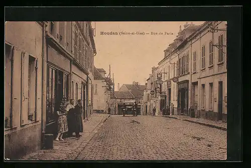 AK Houdan, Rue de Paris, Strassenpartie