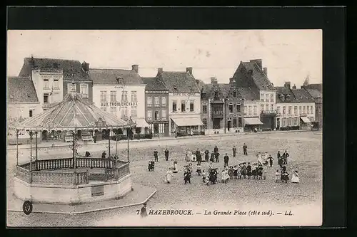 AK Hazebrouck, La Grande Place côté sud