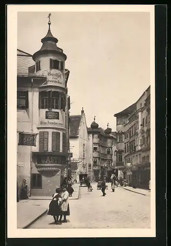 AK Linz a. D., Strassenpartie in der Altstadt