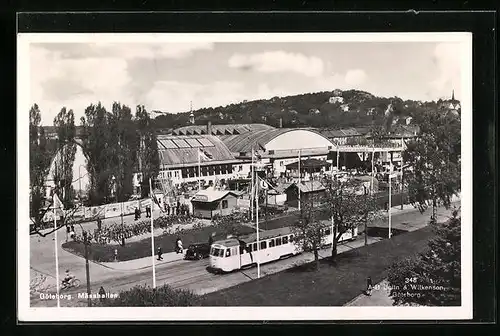 AK Göteborg, Messehallen einer Ausstellung, Strassenbahn