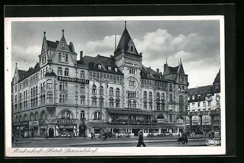 AK Düsseldorf, Bahnhof-Hotel mit Geschäften