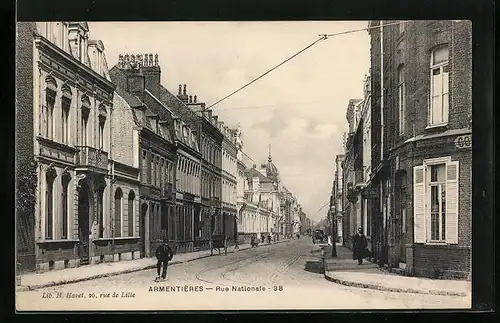 AK Armentières, Rue Nationale 28, Strassenpartie