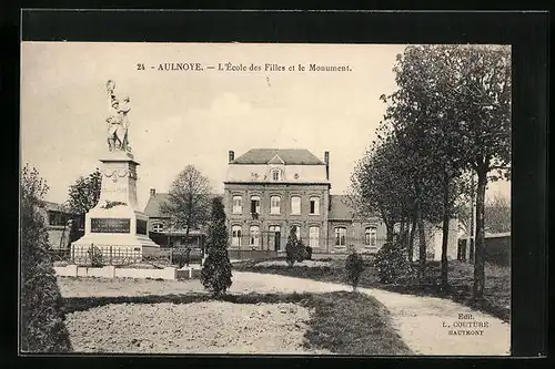 AK Aulnoye, L`École des Filles et le Monument