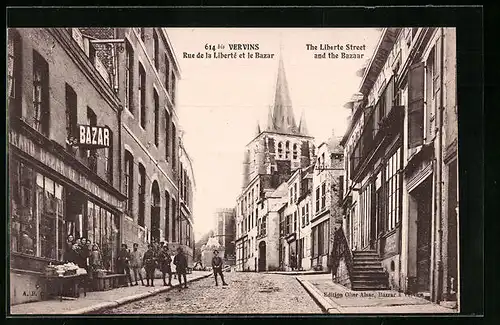 AK Vervins, Rue de la Liberté et le Bazar