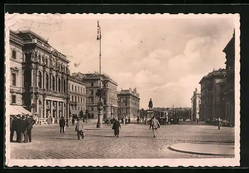 AK Wien, Strassenbahnverkehr auf dem Schwarzenbergplatz