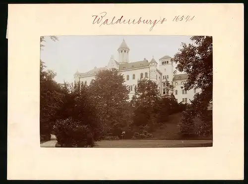 Fotografie Brück & Sohn Meissen, Ansicht Waldenburg, Blick zum Schloss