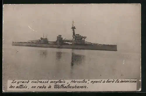 AK Britischer grosser Kreuzer Hercules auf hoher See