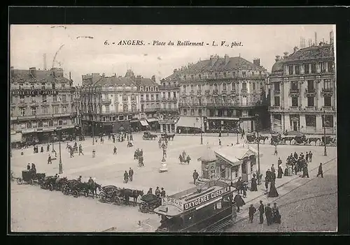 AK Angers, Place du Ralliement, Strassenbahn