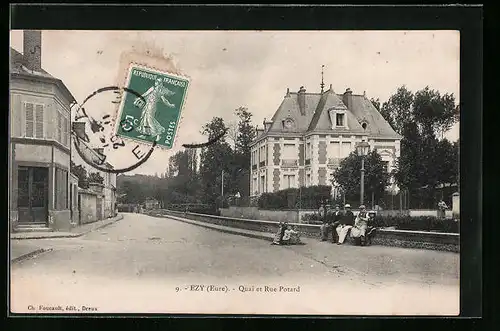 AK Ezy, Quai et Rue Potard