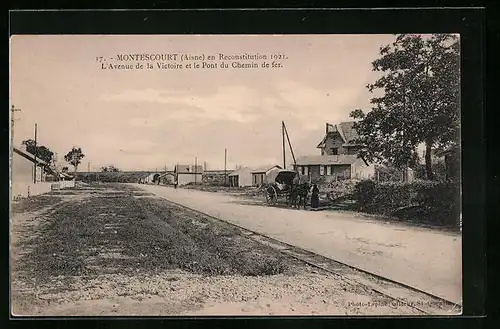 AK Montescourt, L`Avenue de la Victoire et le Pont du Chemin de fer