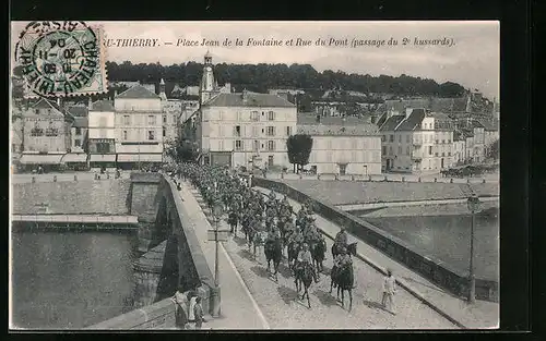 AK Chateau-Thierry, Place Jean de la Fontaine et Rue du Pont