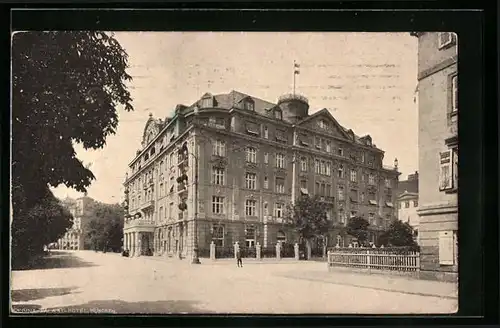 AK München, Regina-Palast-Hotel von der Strasse gesehen