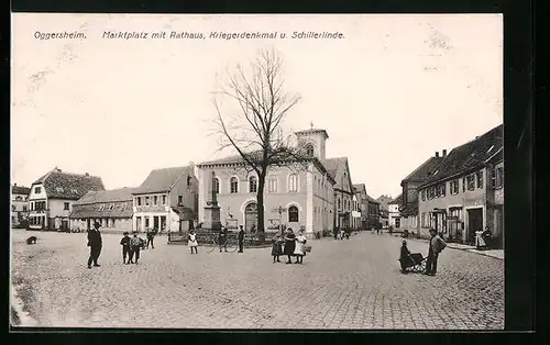 AK Oggersheim, Marktplatz mit Rathaus, Kriegerdenkmal und Schillerlinde