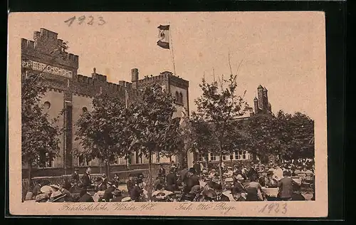 AK Werder /Havel, Gasthaus Friedrichshöhe - Blick von der vollbesetzten Terrasse aufs Gebäude