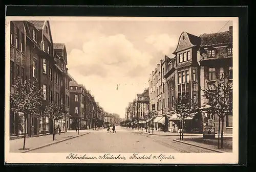 AK Rheinhausen /Niederrhein, Blick in die Friedrich Alfredstrasse