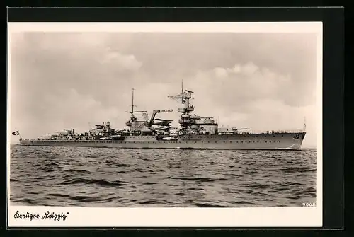 AK Kreuzer Leipzig der Kriegsmarine auf hoher See