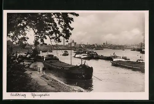 AK Duisburg, Uferpartie mit Schiffen