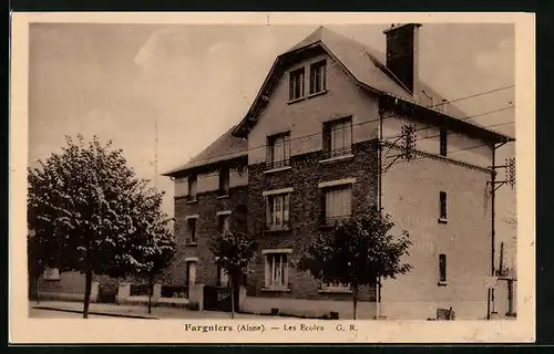 AK Fargniers, Les Ecoles