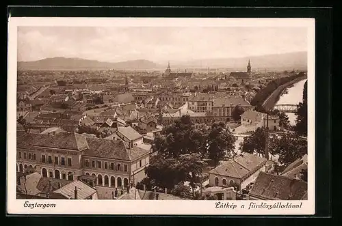 AK Esztergom, Latkep a fürdöszallodaval