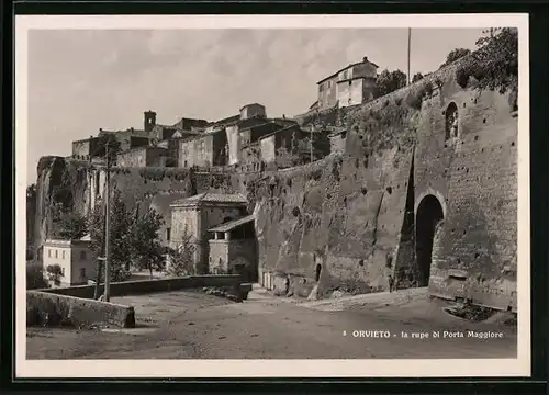 AK Orvieto, la rupe di Porta Maggiore