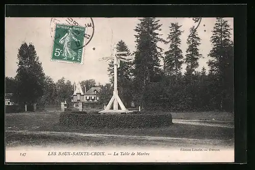 AK Les Baux-Sainte-Croix, La Table de Marbre