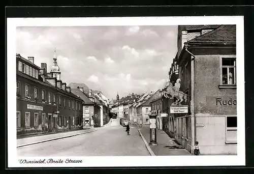 AK Wunsiedel, Breite Strasse mit Gasthaus Rudolf Neupert