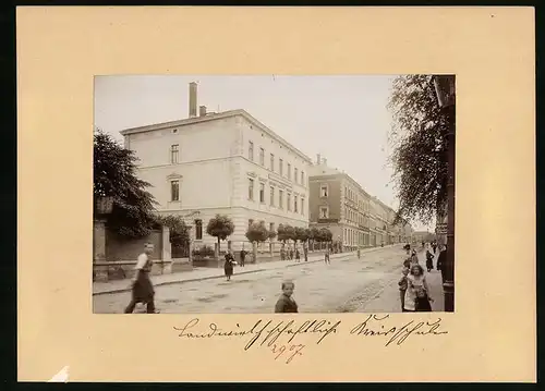 Fotografie Brück & Sohn Meissen, Ansicht Wurzen, Landwirtschaftliche Kreisschule, Möbelladen Th. Neustadt