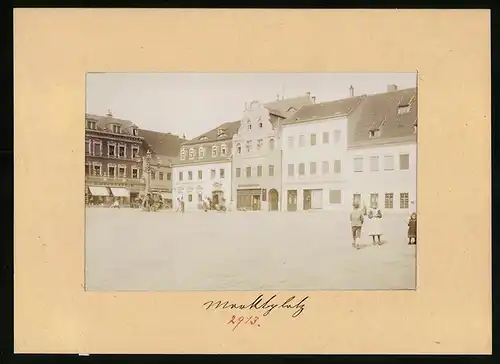 Fotografie Brück & Sohn Meissen, Ansicht Wurzen, Marktplatz mit Hotel Zum Goldenen Löwen & Ladengeschäften