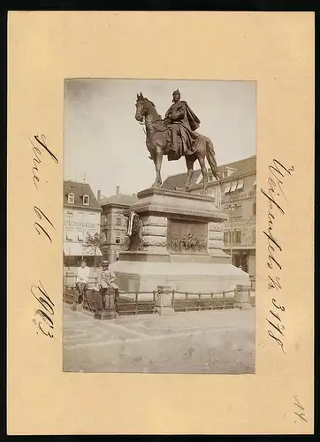 Fotografie Brück & Sohn Meissen, Ansicht Weissenfels, Markt mit Denkmal Kaiser-Wilhelm I.